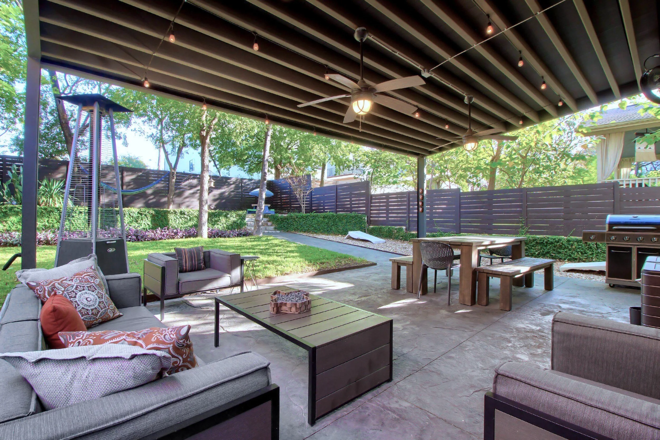 1.6 Backyard_IMG_7671.JPG