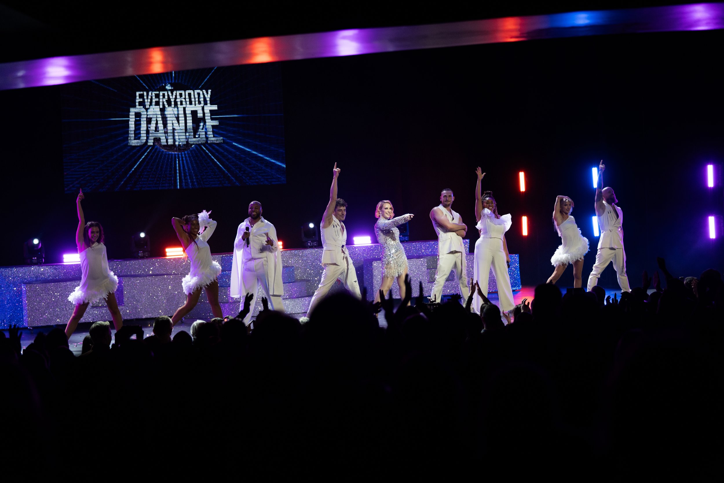 EverybodyDance 4.jpg