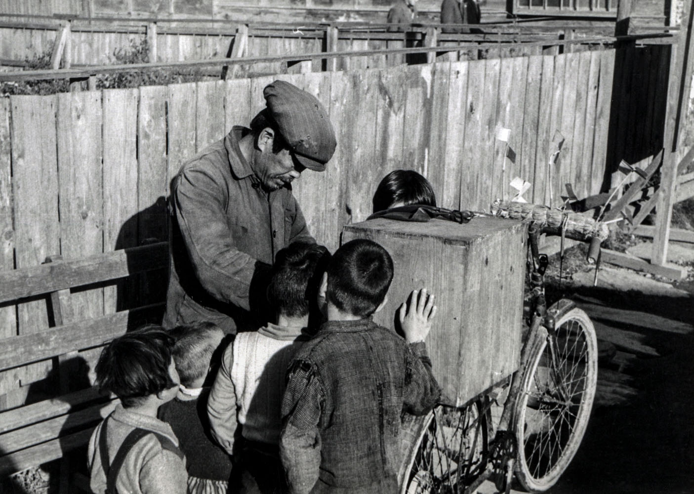 26- Toy Vendor, ishinomaki