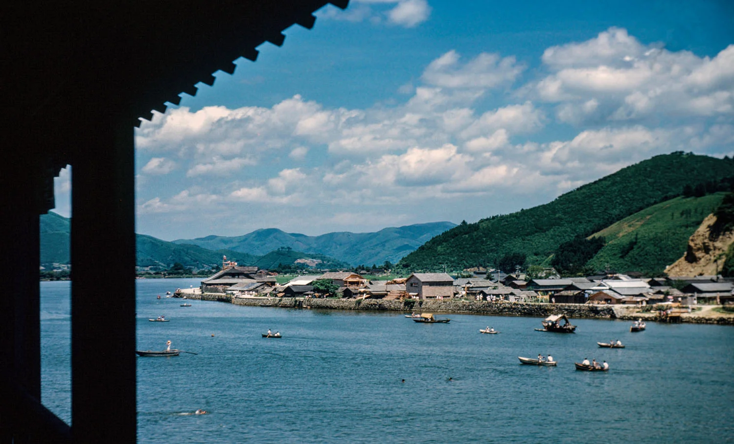 422-Kyukitakami River, near the island
