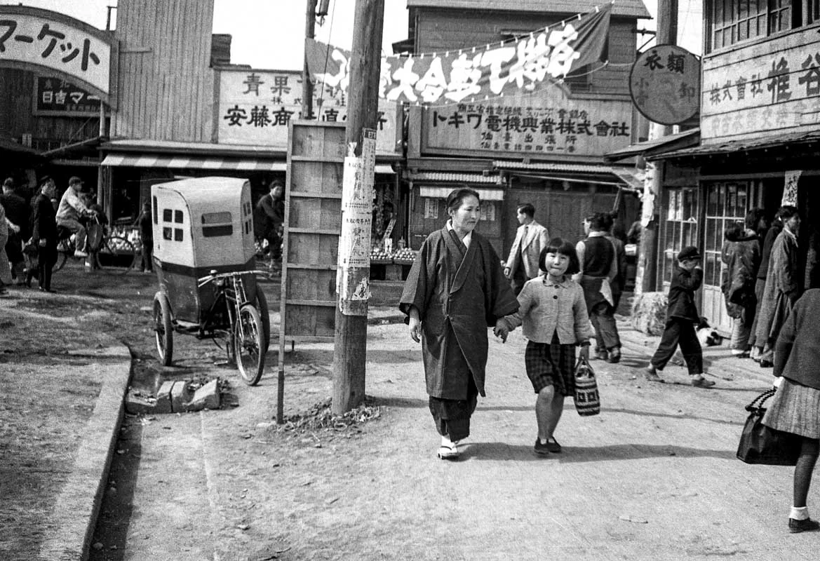 114-Roll 3A_002_Street Scene 3-P_13x19.jpg