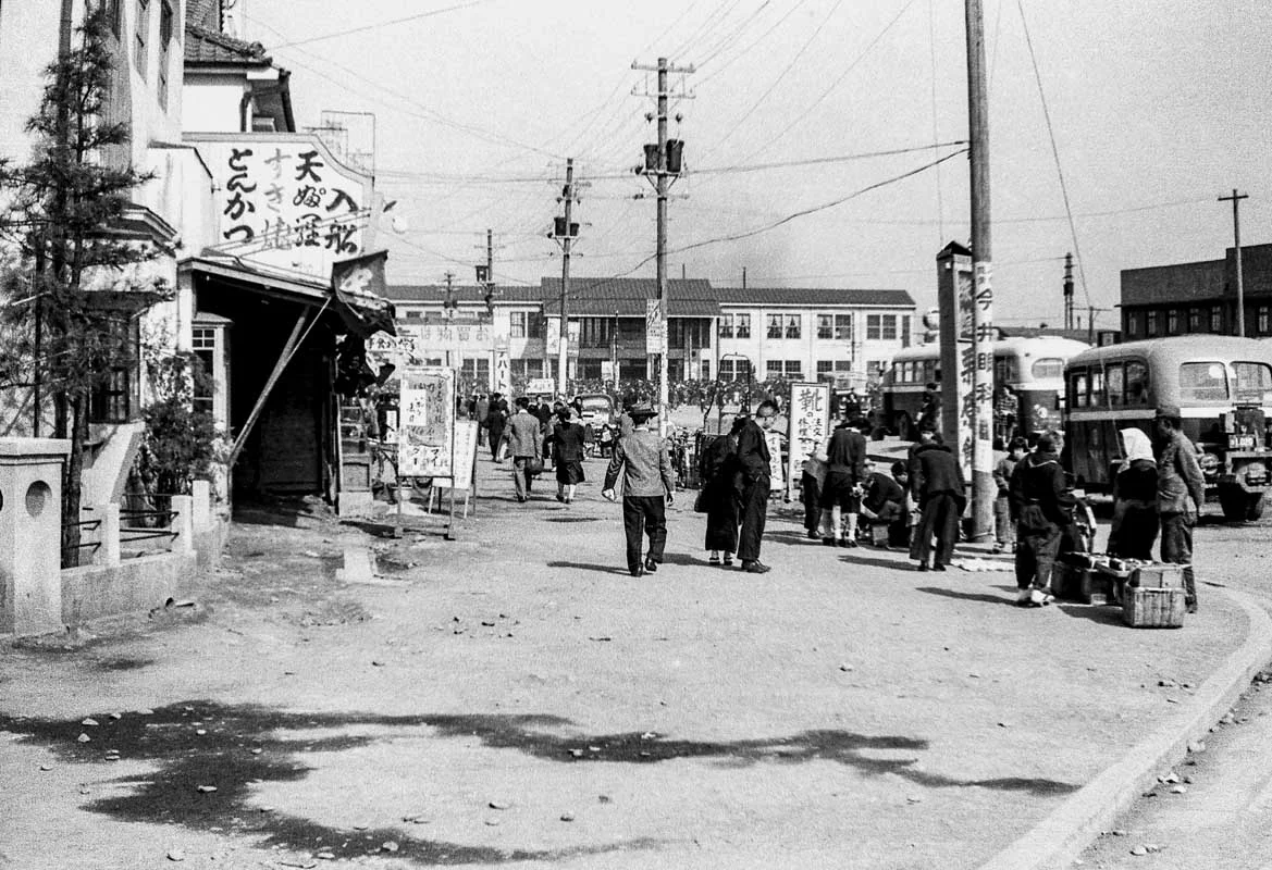 245-Japan BW- Roll 6A-04_13x19.jpg