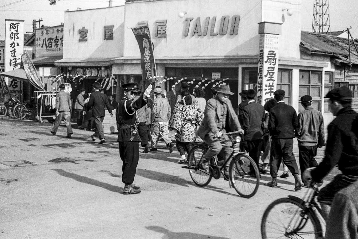 217-Japan BW- Roll 6A-02_3-2.jpg