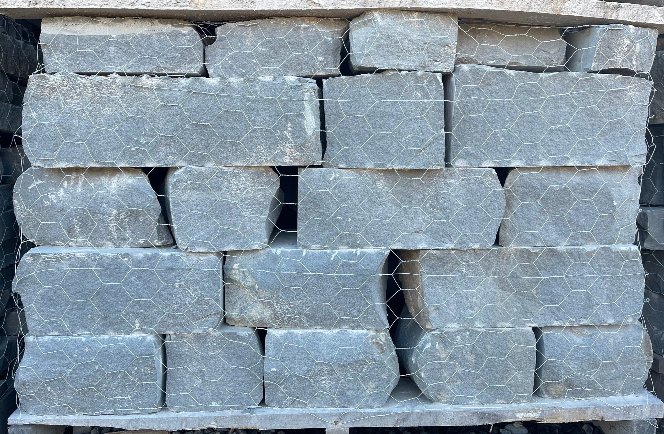 Bluestone G Wall - Heavy 