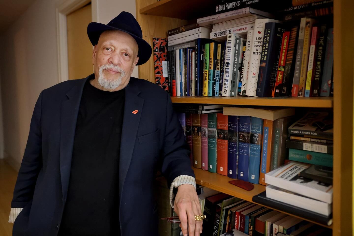 Author Walter Mosley speaks about his favorite books for the @washingtonpost&rsquo;s book tour series 

Thanks for the call @maryannaliese 🙏🏽