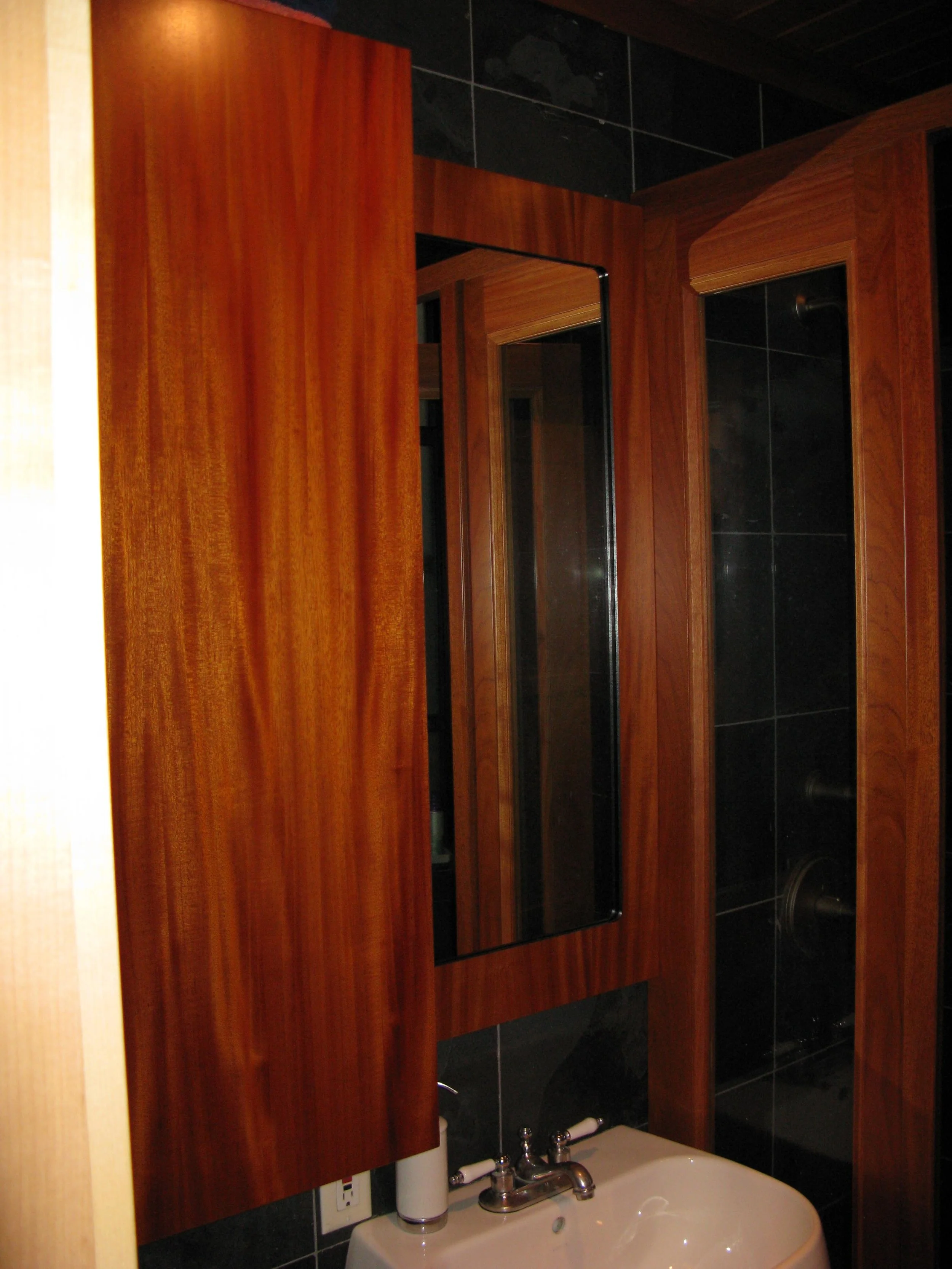 custom_mahogany_bathroom_cabinets_and_vanity.jpg