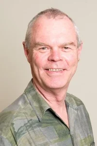 Portrait_Peter_small.jpg
