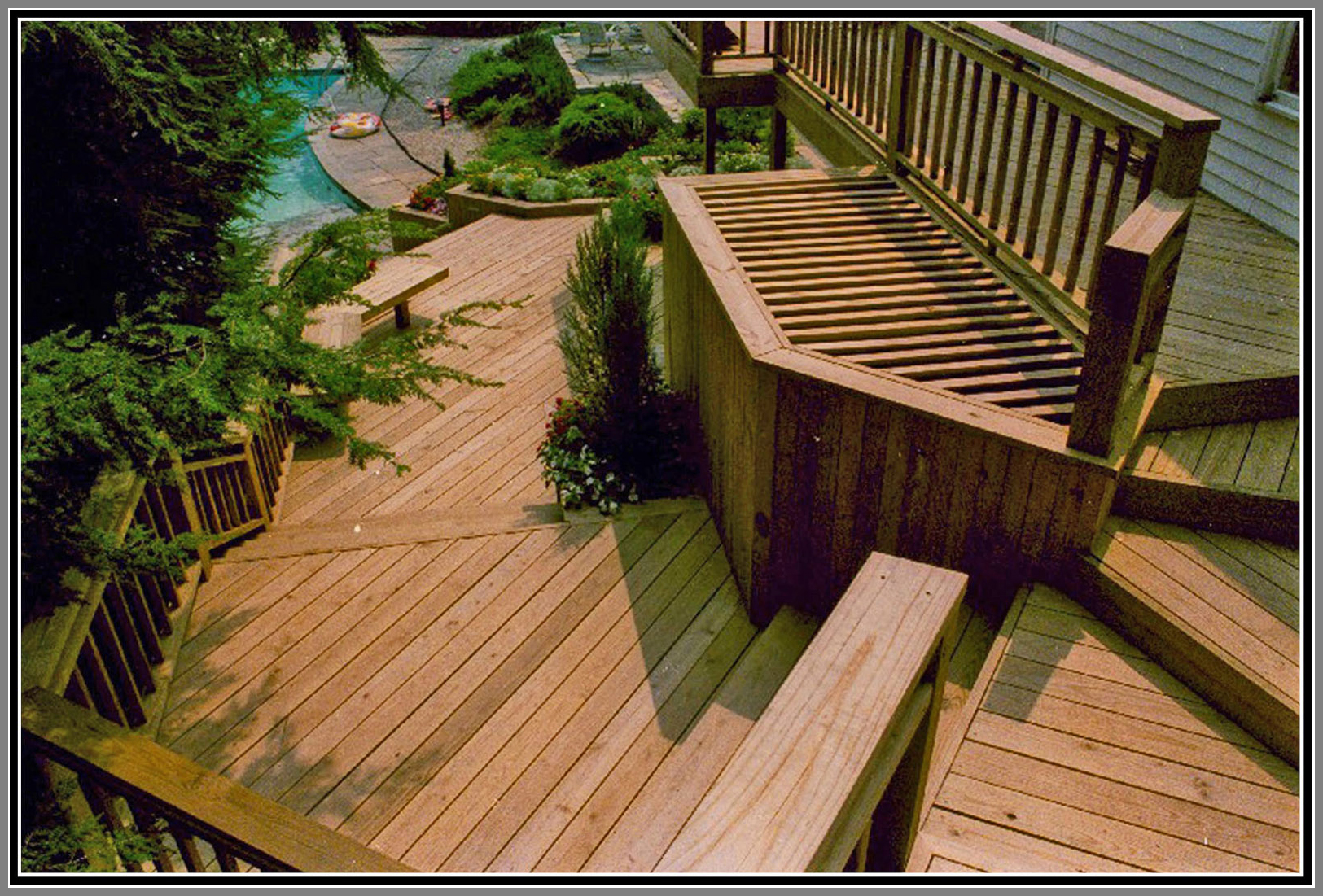 Custom Wood deck by Artistic Outdoors