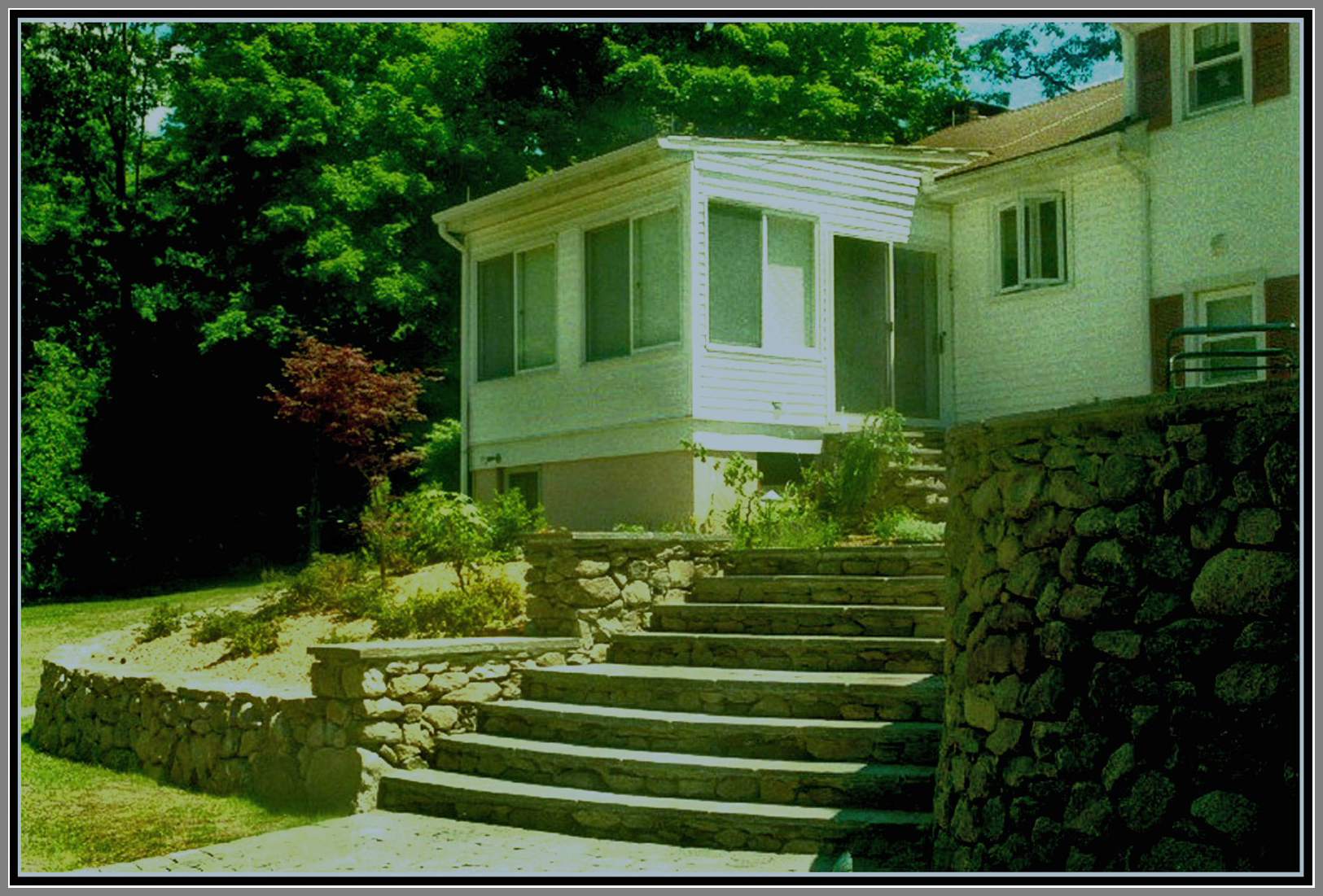 Fieldstone wall and steps