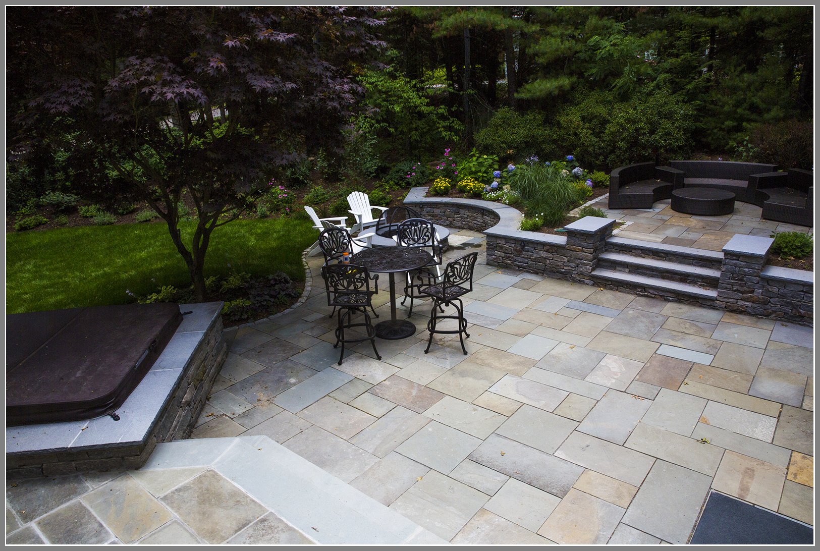 Blue stone terrace by Artistic Outdoors