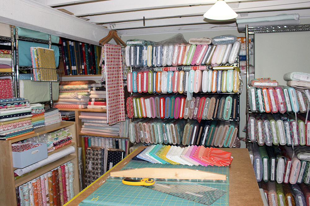 cutting table w c+s bundle.jpg