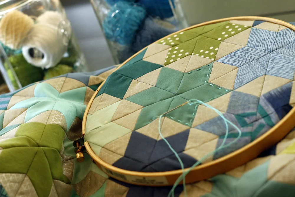 Hand quilting stars.jpg