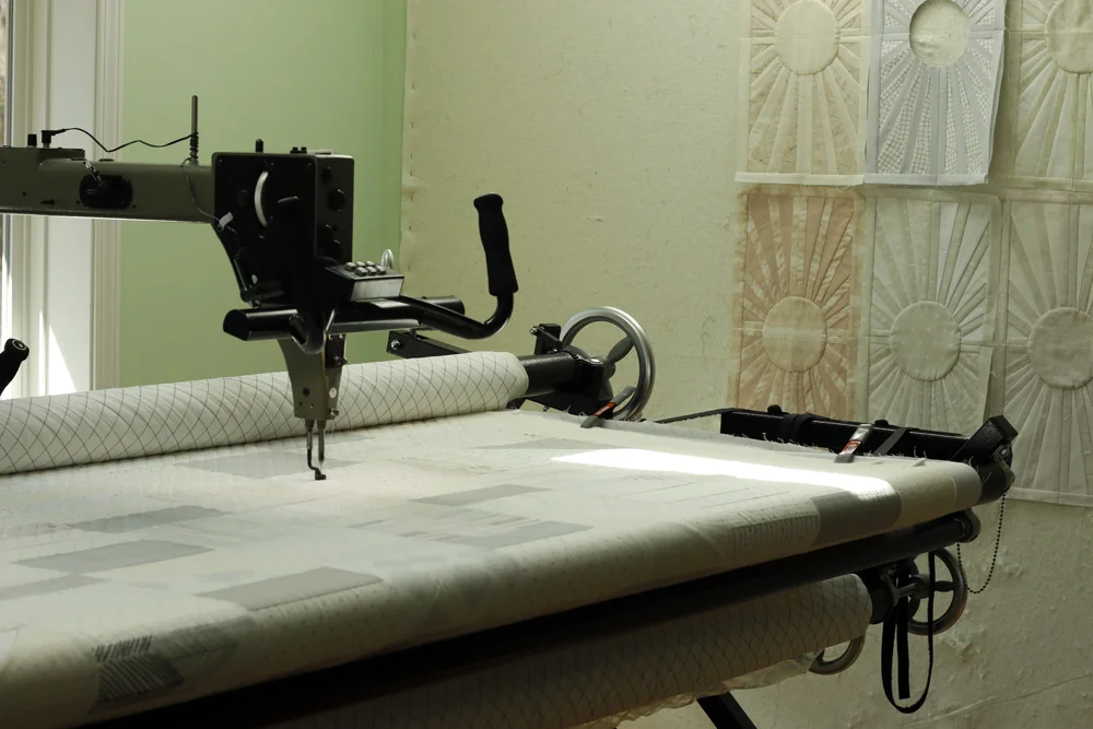quilting a large quilt.jpg