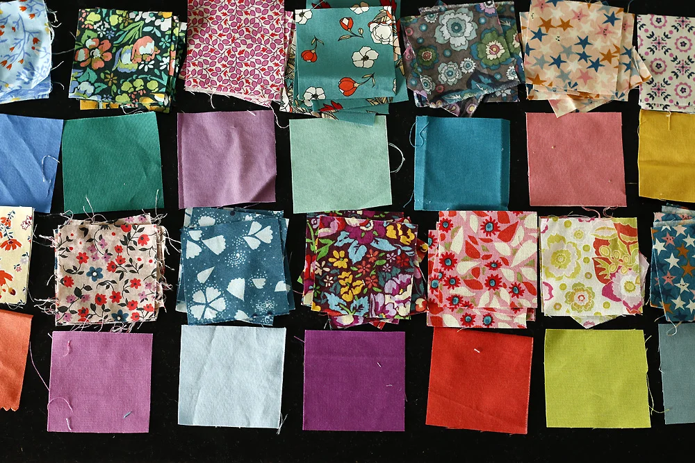 Cutting+Fabrics+for+EPP.jpg
