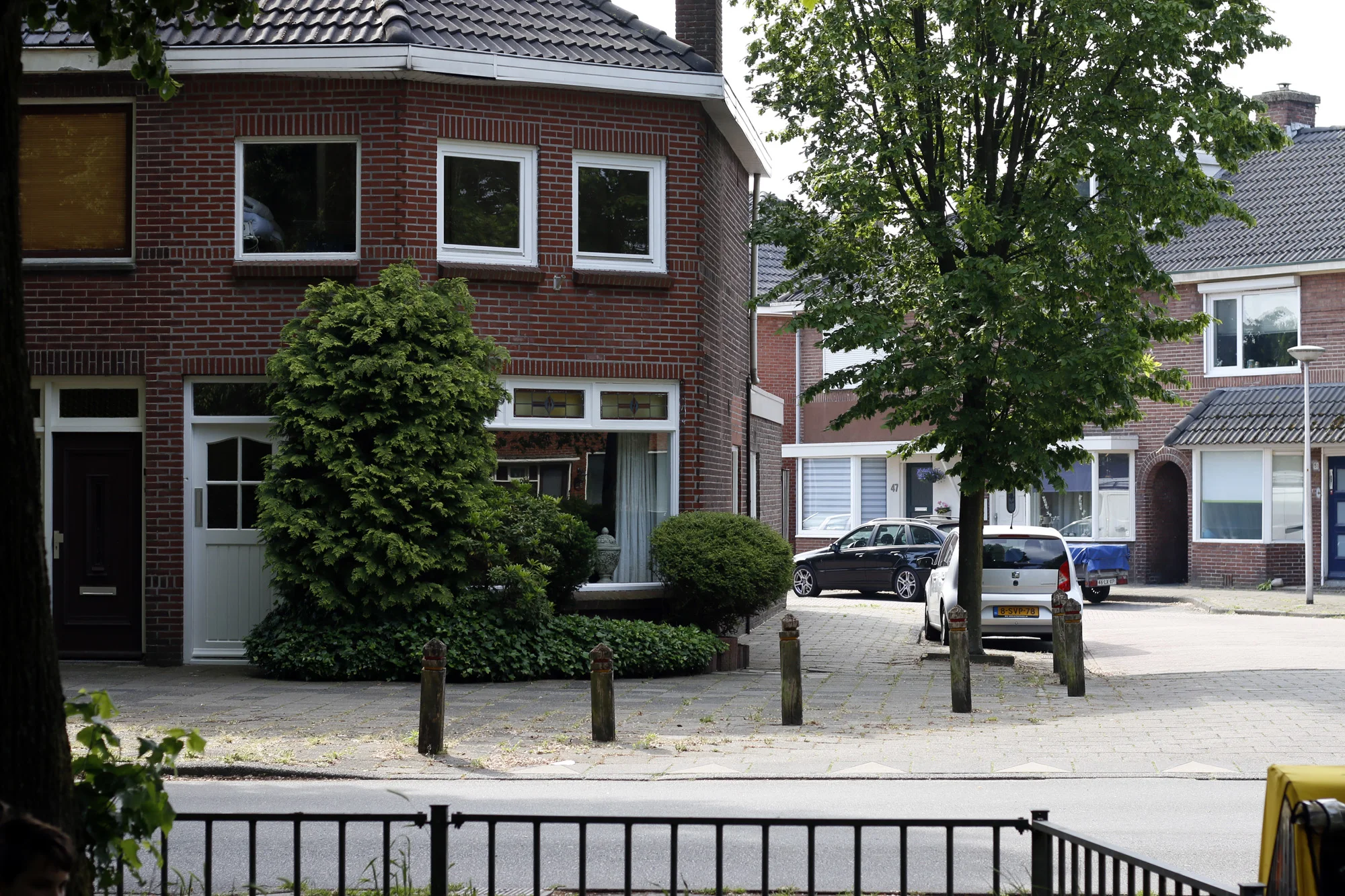 Dutch houses.jpg