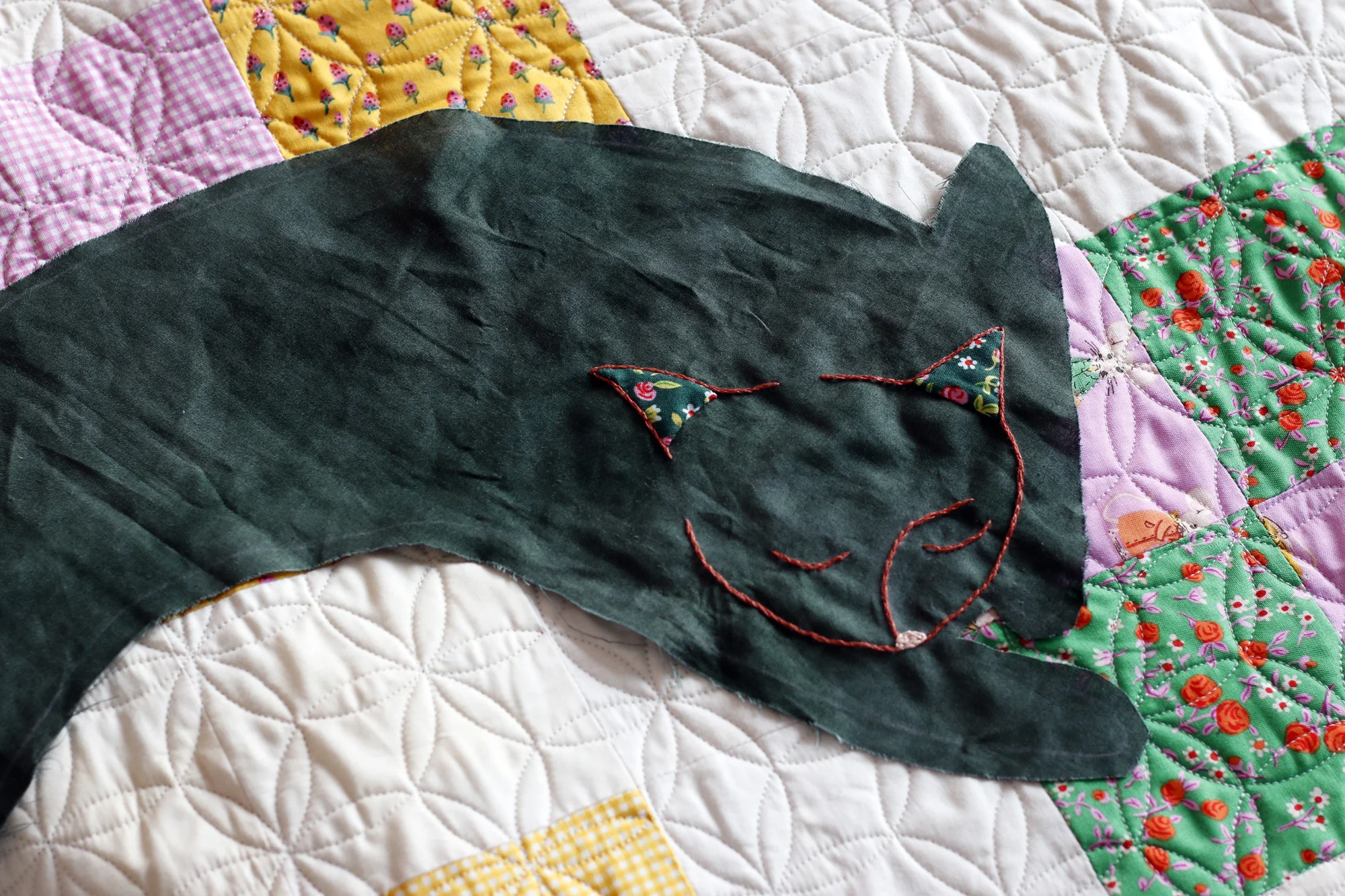 Mama Cat face. Stitched in Color.jpg