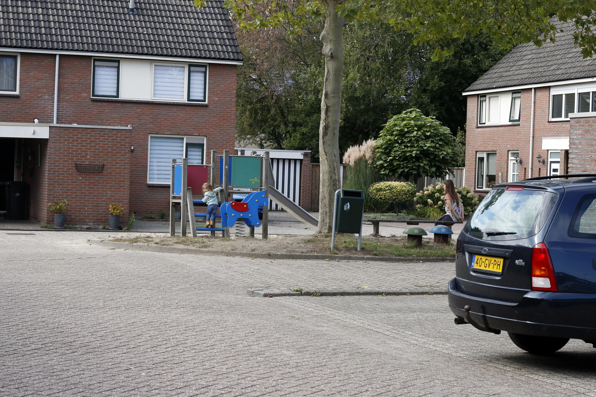 Cul de sac. Stitched in Color.jpg