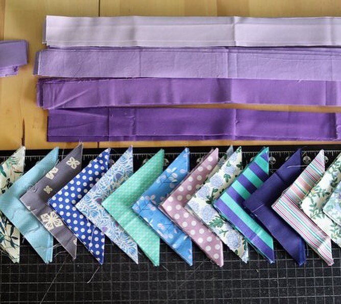 Week 2 Sew-along.  So!  Last week we set ourselves up for a series of efficient sewing sessions.  Your width-of-fabric sashing strips are cut and your triangles are sitting around all perky, just begging to be sewn.  Let&rsquo;s get in the zone!

Tod