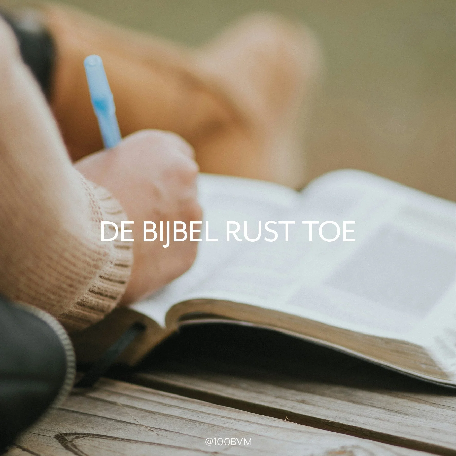 De Bijbel leert ons als gelovige vrouw en moeder te leven. Het bevat alles wat wij nodig hebben om een godvruchtig en eeuwig leven te leven. 
Vaak vergeten wij dat wel eens en zoeken wij onze raad op allerlei andere plaatsen.
Maar 'heel de Schrift is