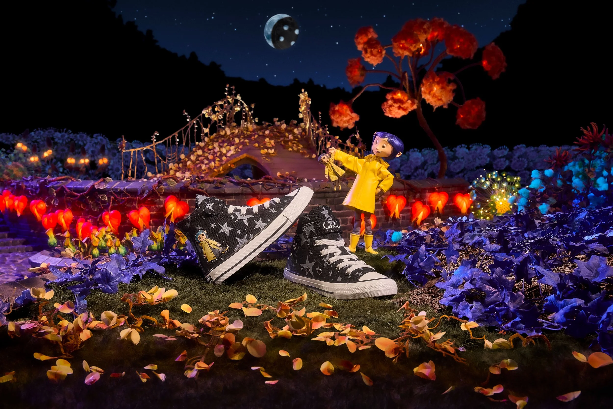 CORALINE x CONVERSE