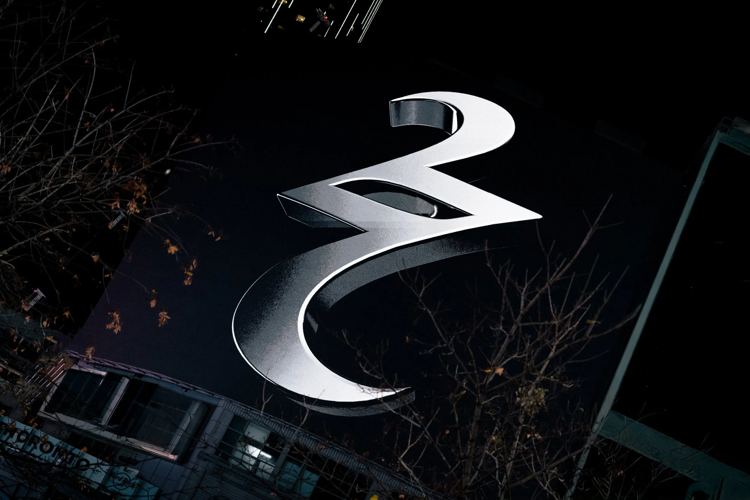 NUSCA_LES_SQUEAK_CONVERSE_SGA_BILLBOARD REVISED-V2-2.JPG