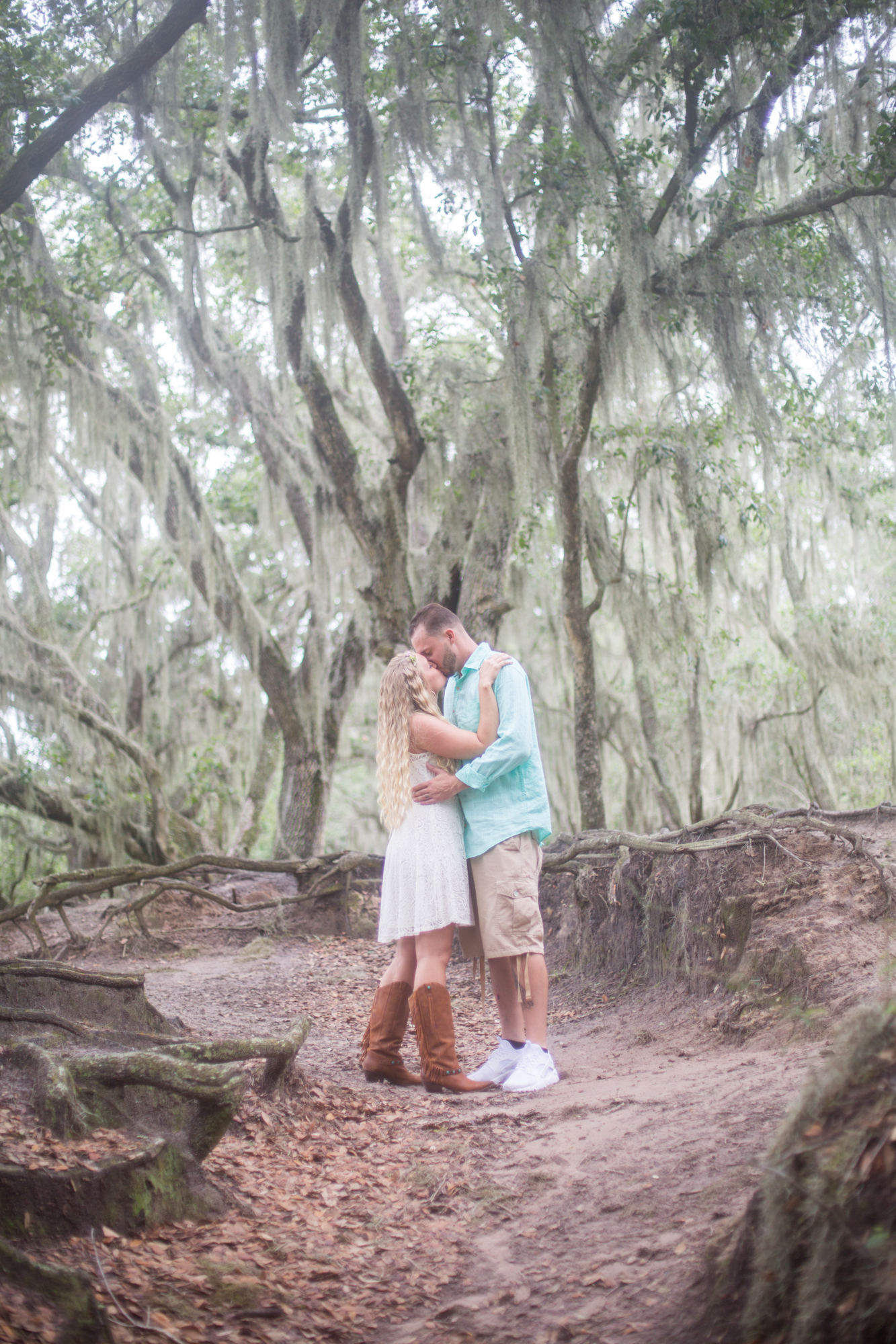 Medord Park_Plant City_Florida_Engagement_Session_Wedding_Photographer