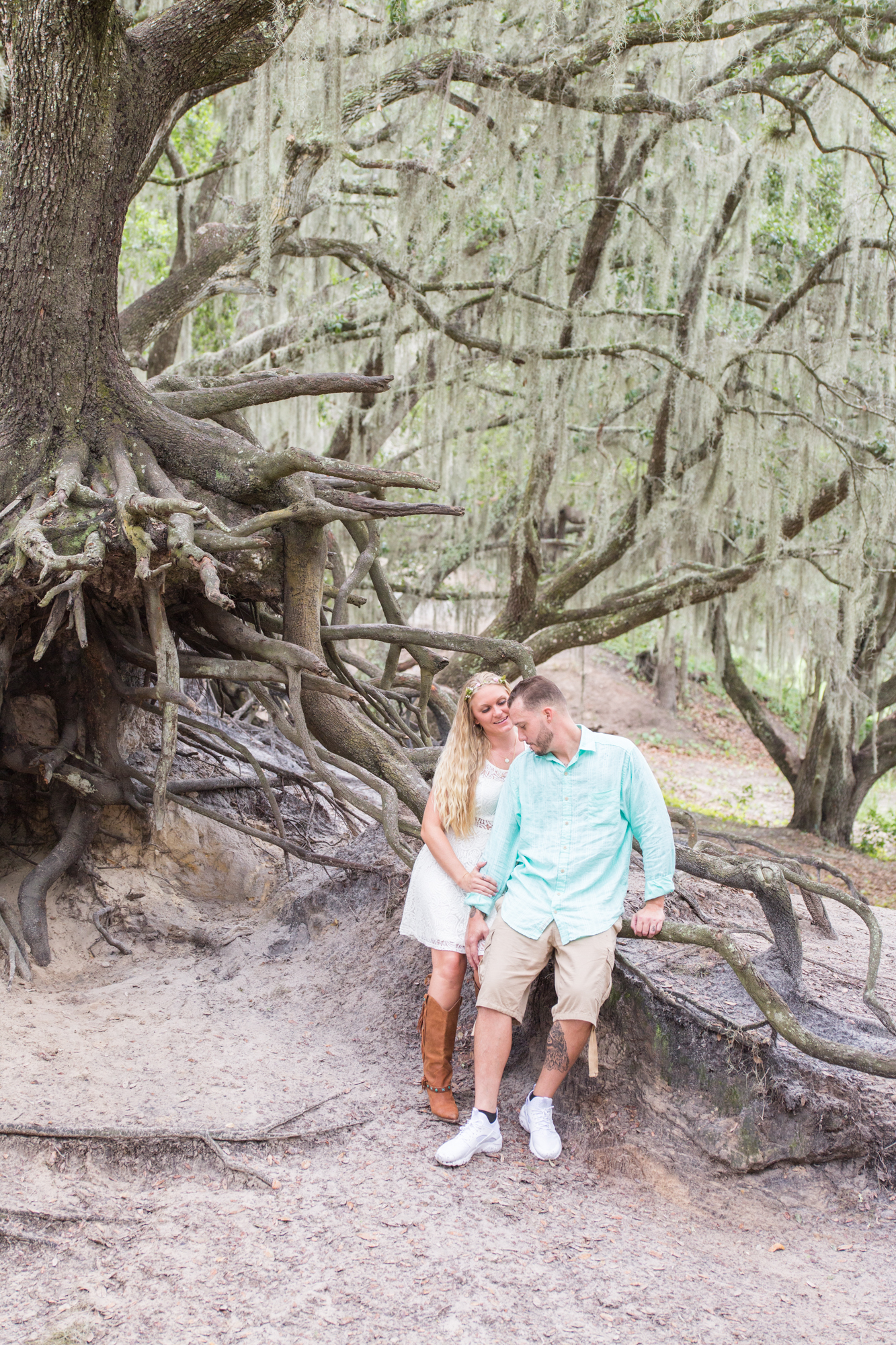 Medord Park_Plant City_Florida_Engagement_Session_Wedding_Photographer