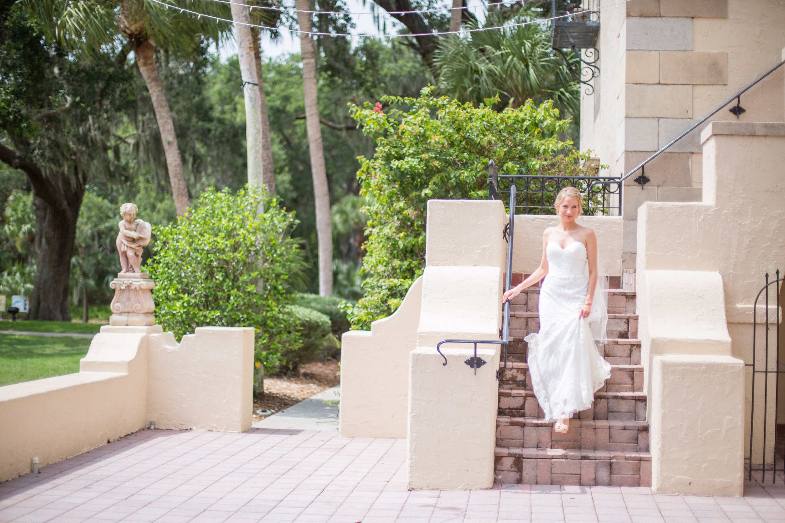 Powel Crosley Estate | Wedding | Pink and Gold Wedding | Wedding Portraits | Wedding Bouquet | Sarasota Weddings | Spring Wedding | Jess Anne Photography