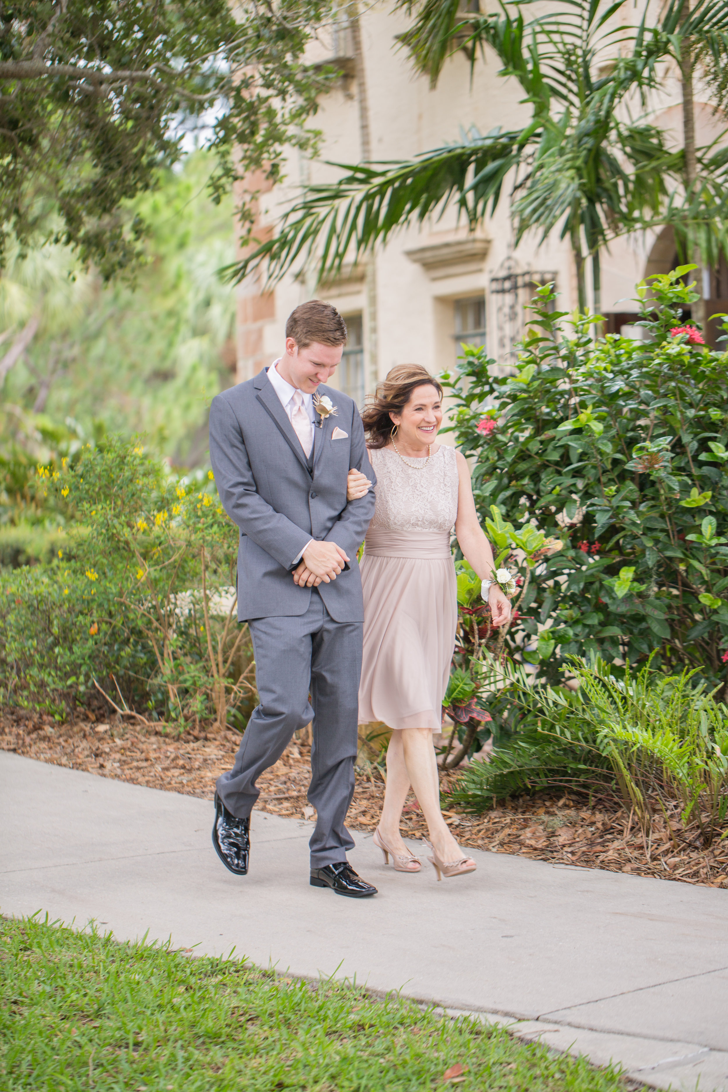 Powel Crosley Estate | Wedding | Pink and Gold Wedding | Wedding Ceremony | Sarasota Weddings | Spring Wedding | Jess Anne Photography