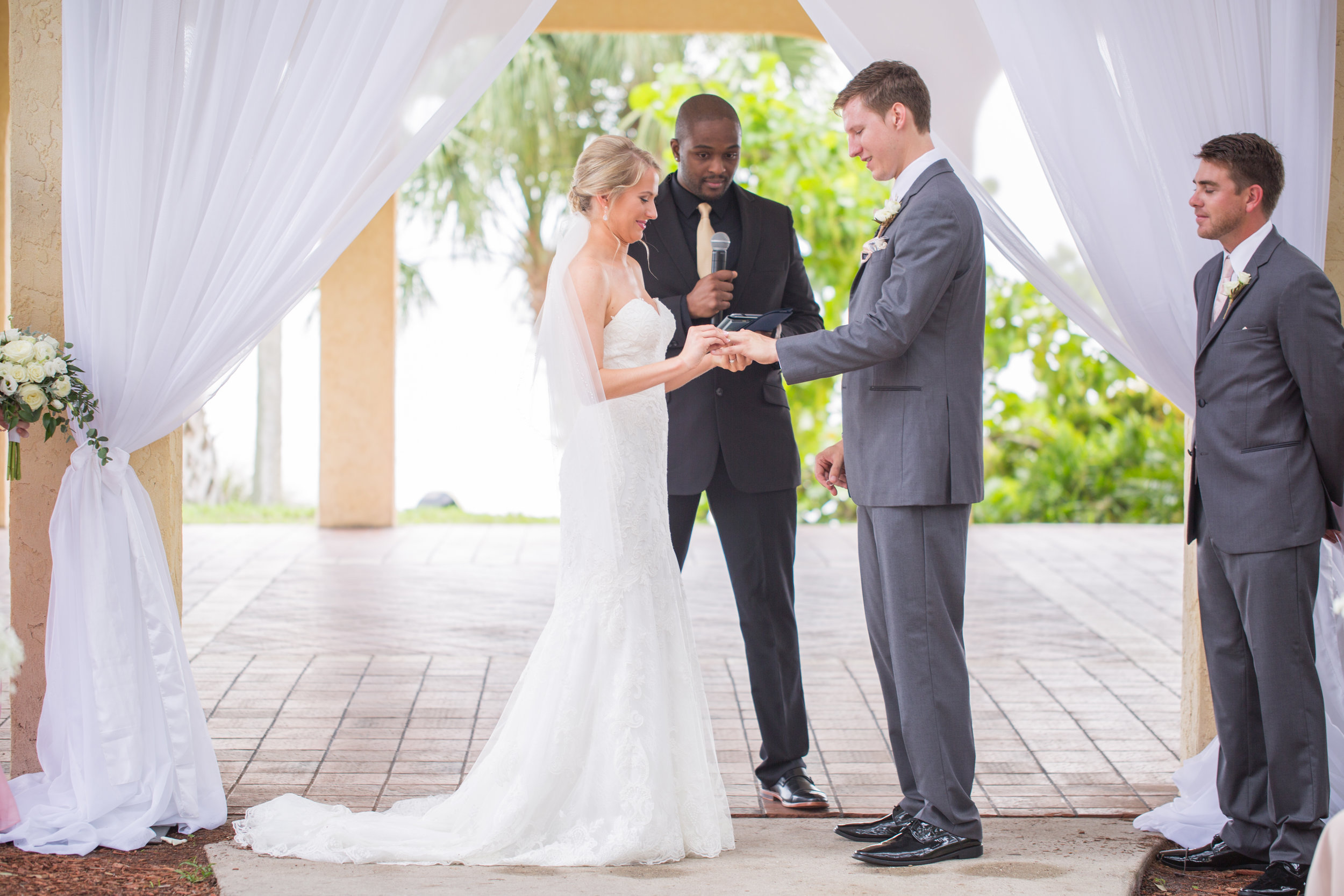 Powel Crosley Estate | Wedding | Pink and Gold Wedding | Wedding Ceremony | Sarasota Weddings | Spring Wedding | Jess Anne Photography