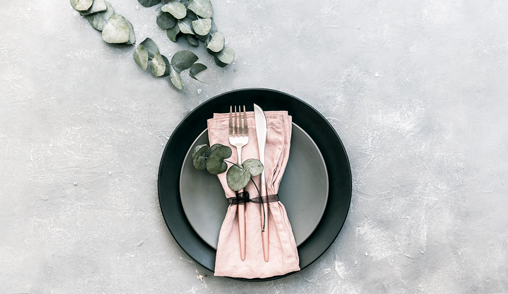 table setting for website_edited in Lightroom-SHORTEST BEST BEST_SMALL.png