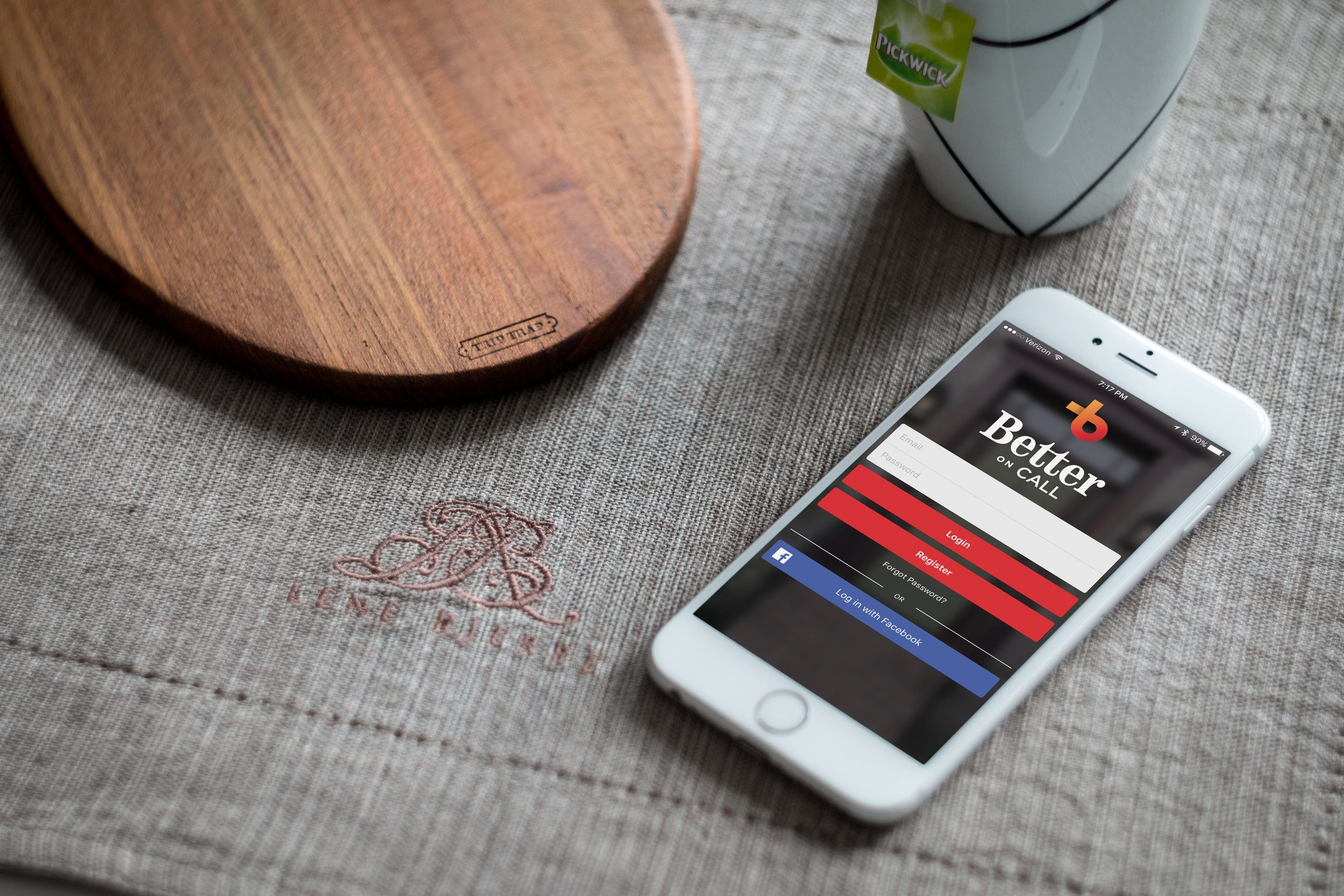 iphonemockup.jpg