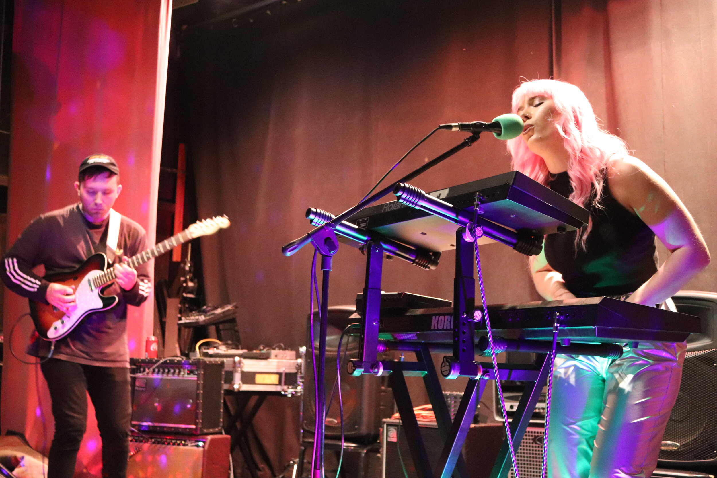 Arch of Love perform at the Ice House. (Shamus McGroggan/TAPE SWAP RADIO)