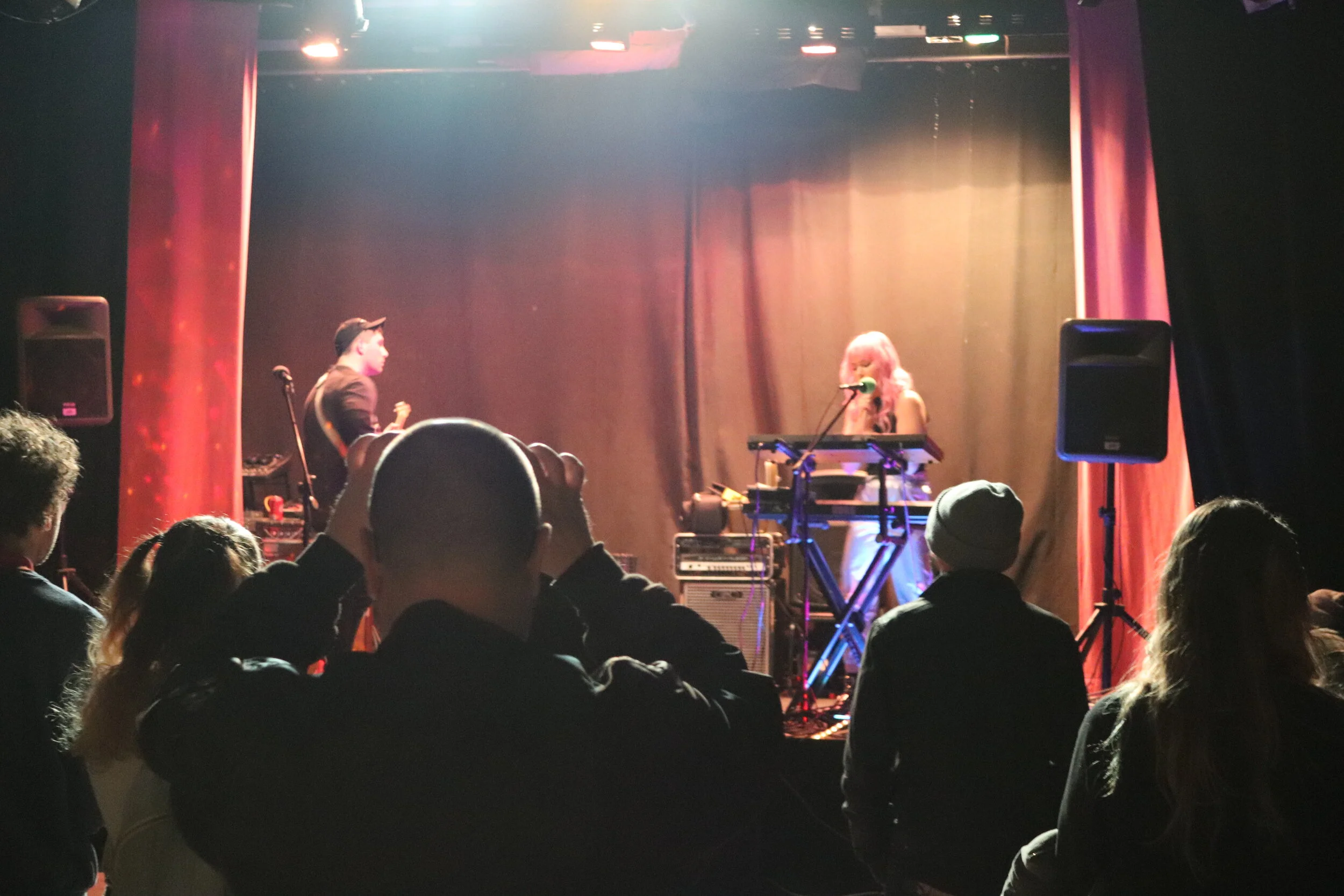 Arch of Love perform at the Ice House. (Shamus McGroggan/TAPE SWAP RADIO)