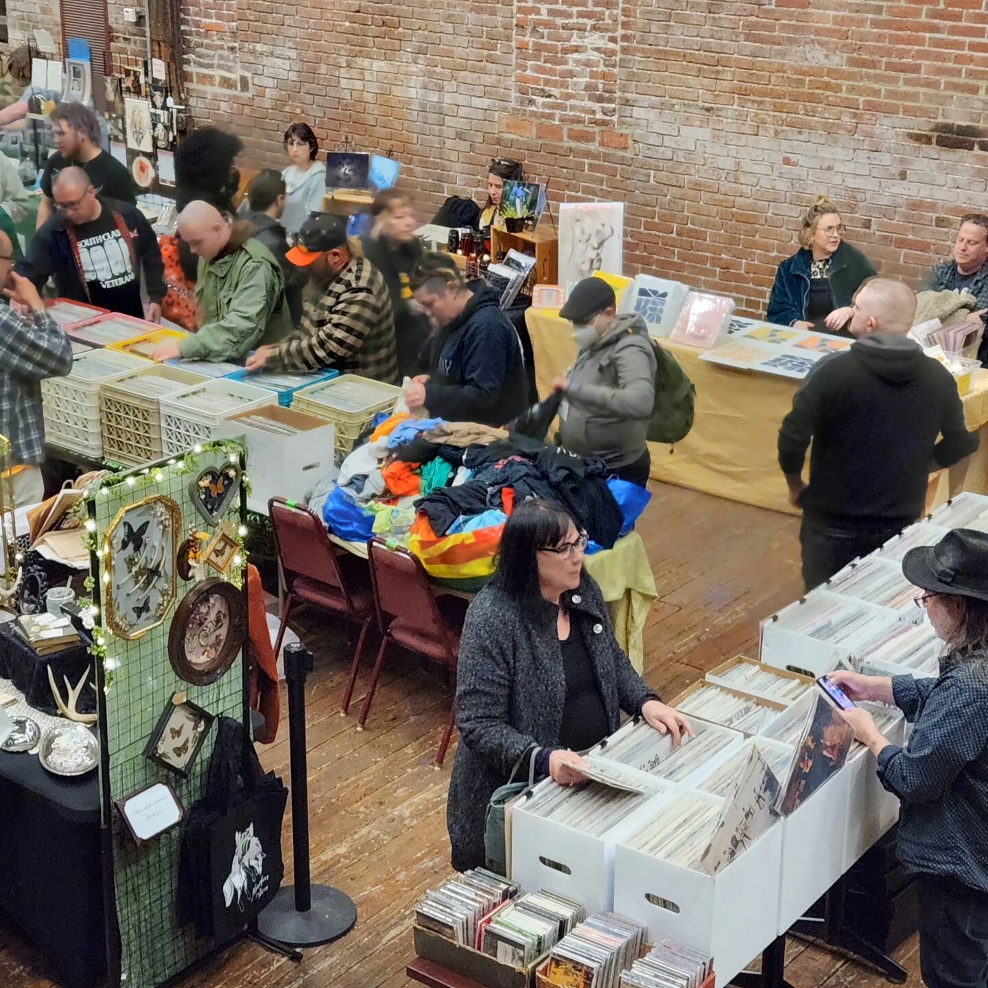 The 2024 Lehigh Valley Punk Rock Flea Market is happening today until 4 PM. Stop by @icehousetonight and browse our 40+ vendors!