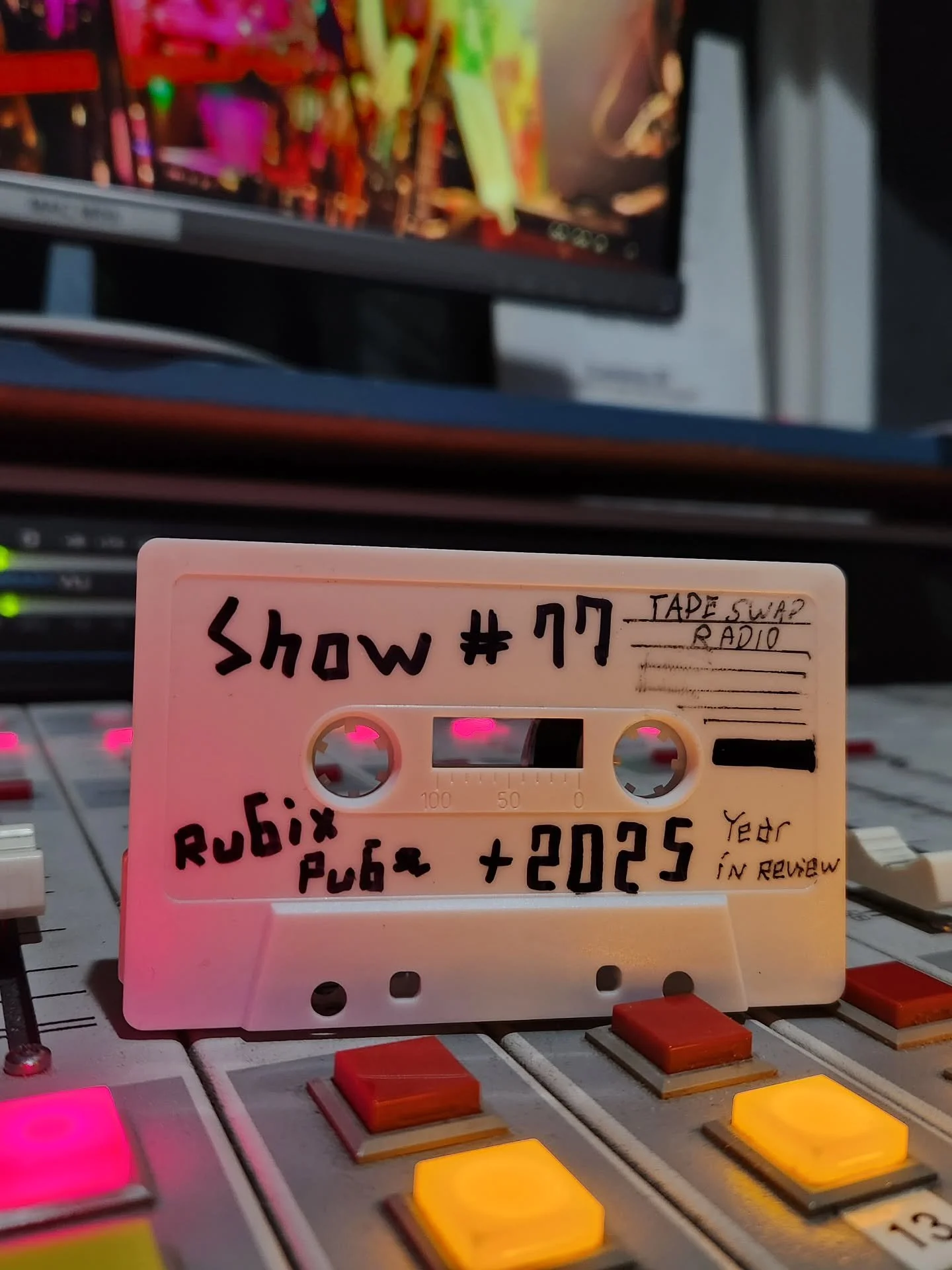 🔊 Show #77 is now up as a podcast! Link in our bio. 📡

This show originally premiered on @wdiyfm on January 2nd. During the broadcast, we had to cut some tracks for time, so now you can listen to the extended playlist with uncensored songs.

On thi