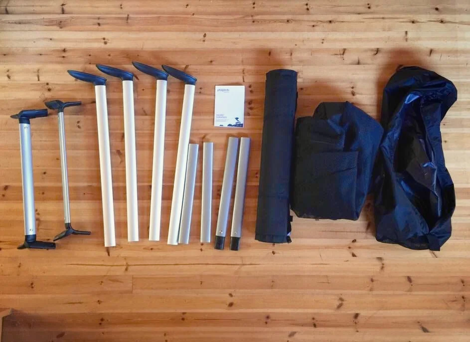 Tässä matkasängyn osat. Muotoon ommeltu lakana puuttuu kuvasta. 