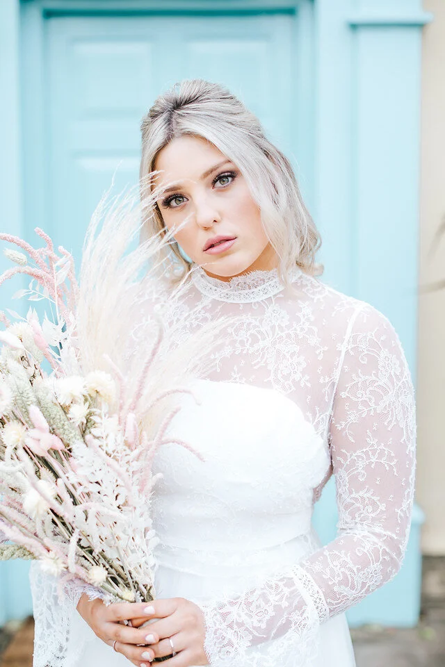 Winter Wedding Inspiration_Vintage Boho Lace Bride_Nikkis Moments