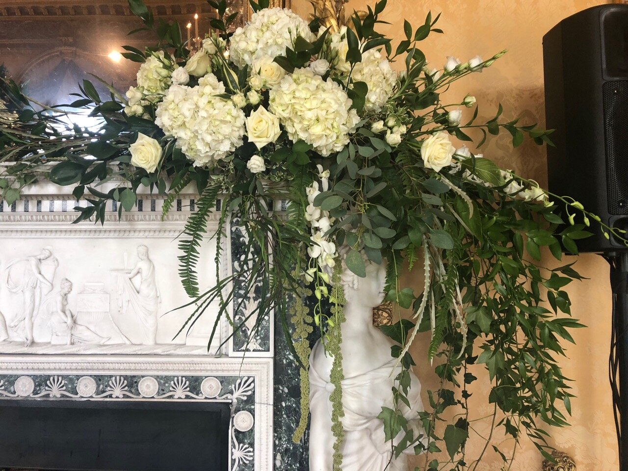 Manor House Flowers_Wedding Planning_Bloom in Gorgeous Flowers by Kim