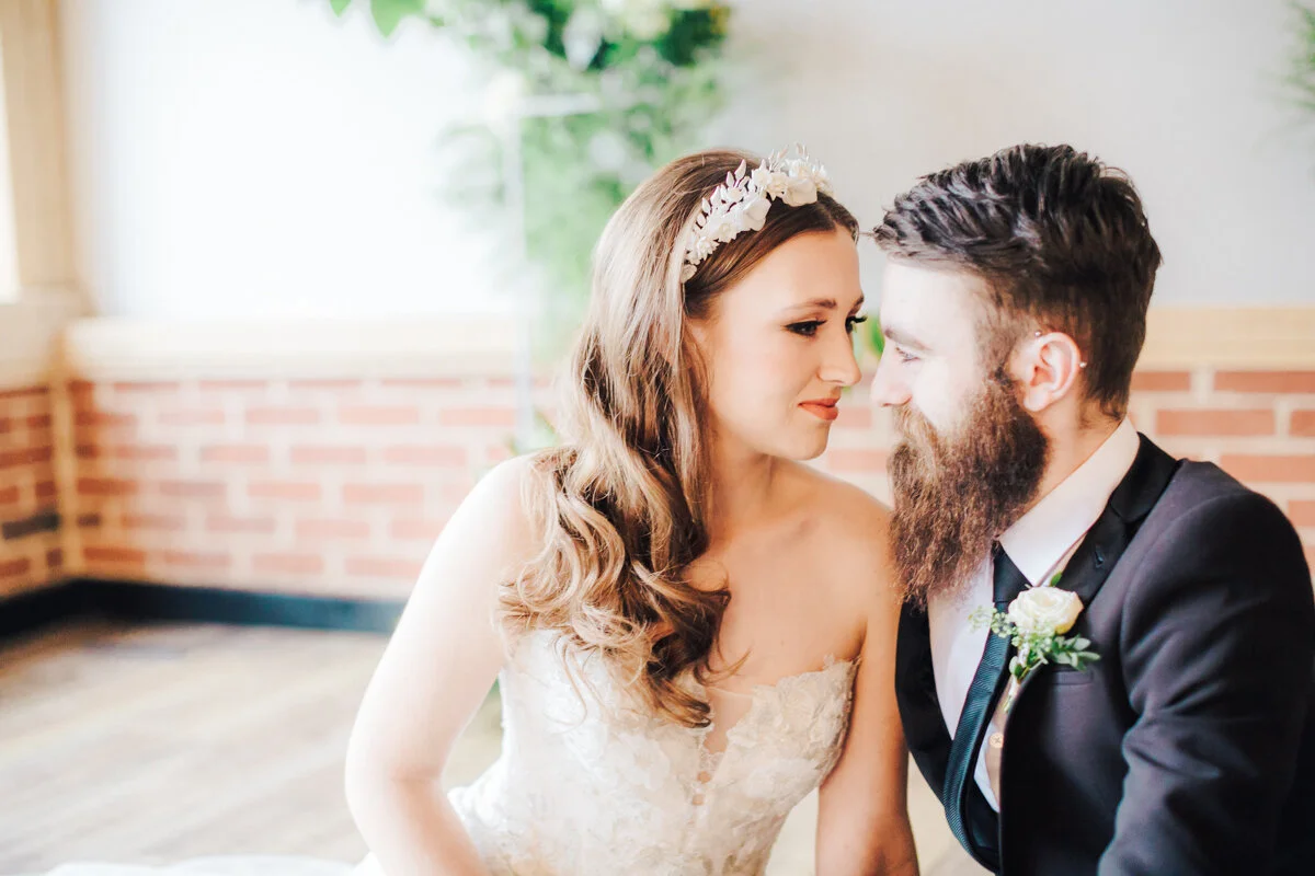 Elegant Barn Wedding_Nikkis Moments