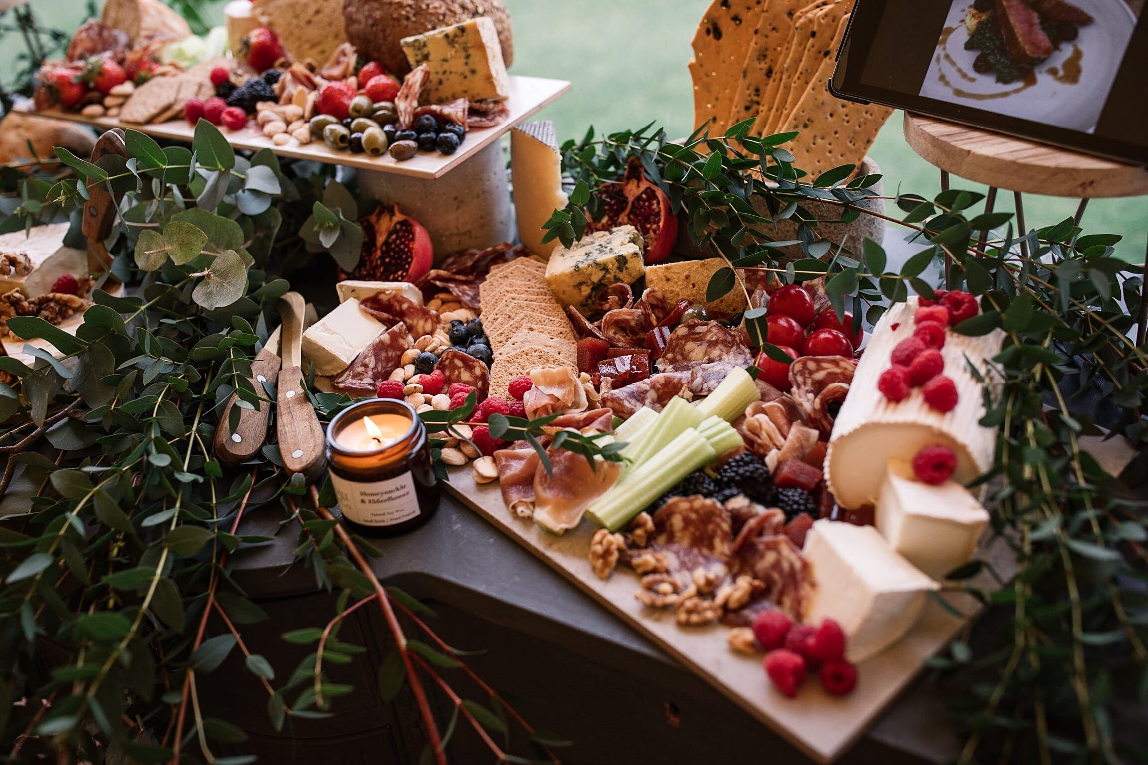 7 easy ways to plan sustainable wedding food_Grazing Table_Becky Harley Photography