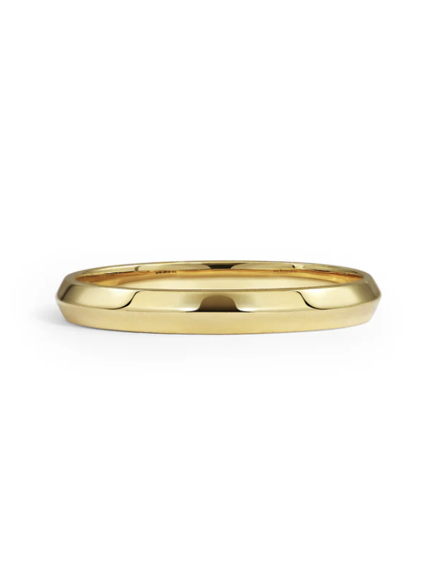 Knife edge wedding band