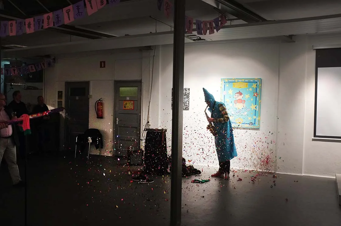 Performance by Jip Piet