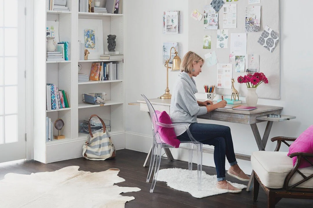 SVB has been in the process of renovating and transforming our office spaces. White brightens and expands the rooms so much. Those who know us, know well that turquoise is our go-to pop of color, @crispinteriors Emily Knotts uses magenta, what is you