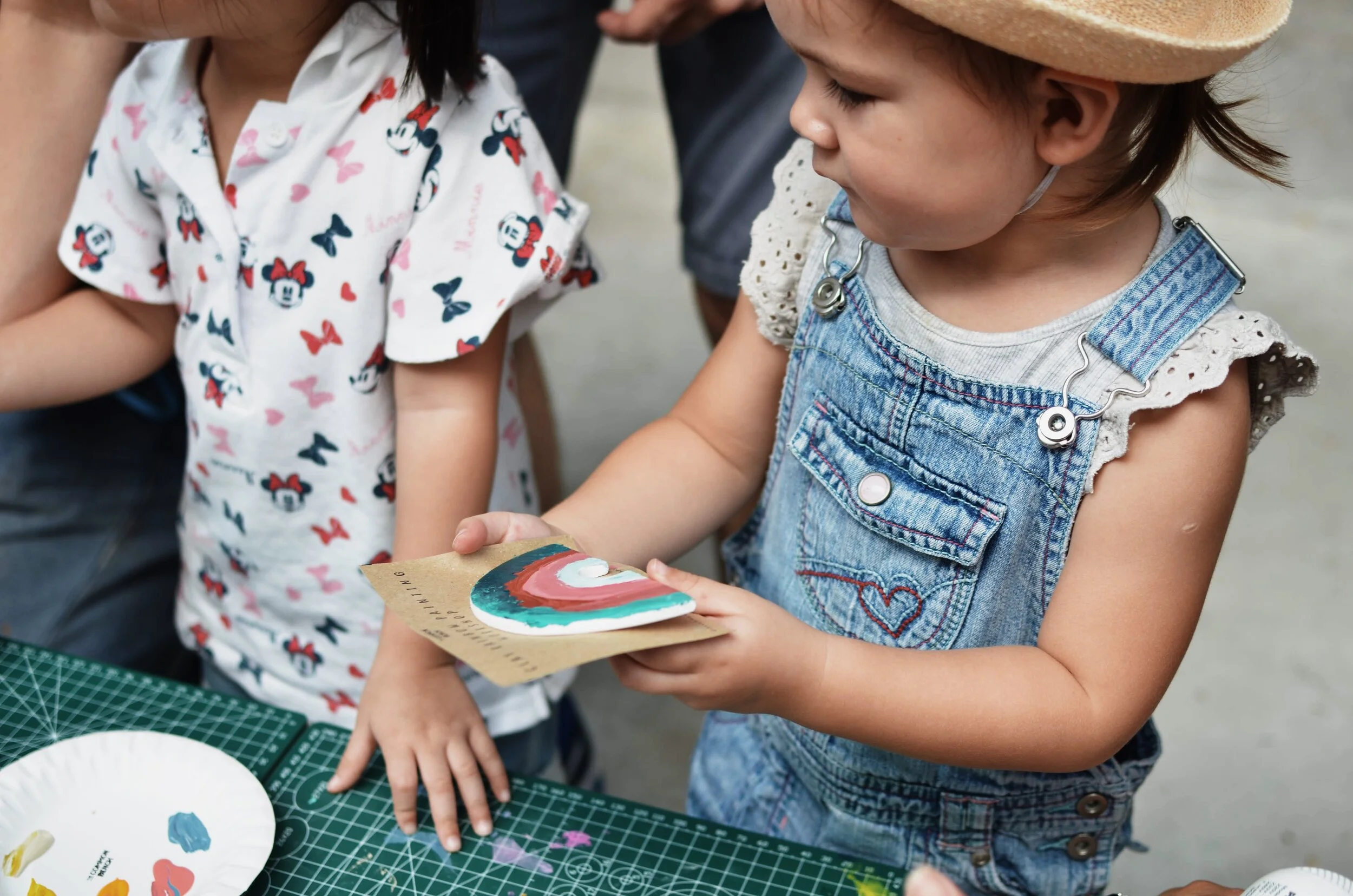 5A9F7AC2-2025-428C-AB9C-0066B3EF2391