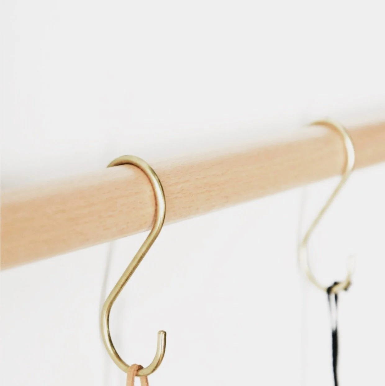 EA7D77D2-25BB-4E58-8D1F-2D58639ED266