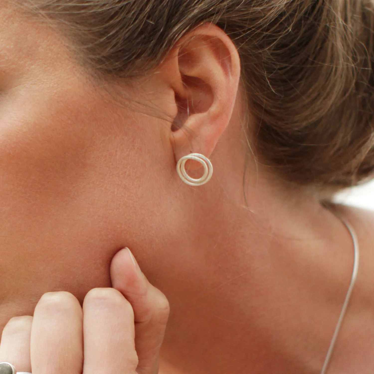 Grace-Girvan-jewellery-Looped-earrings-orkney-scotland-contemporary-scottish-jeweller-silver-fife.jpg