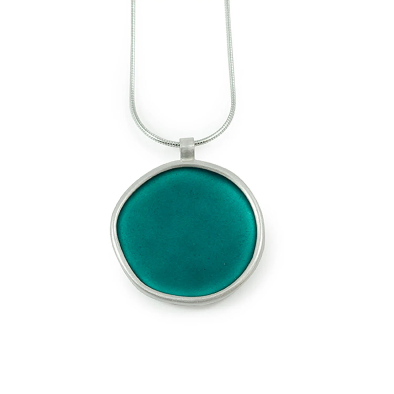 Grace-Girvan-Jewellery-Seagreen-enamel-concave-pendant-necklace-orkney-scotland-scottish-contemporary-silver-jewellery.jpg