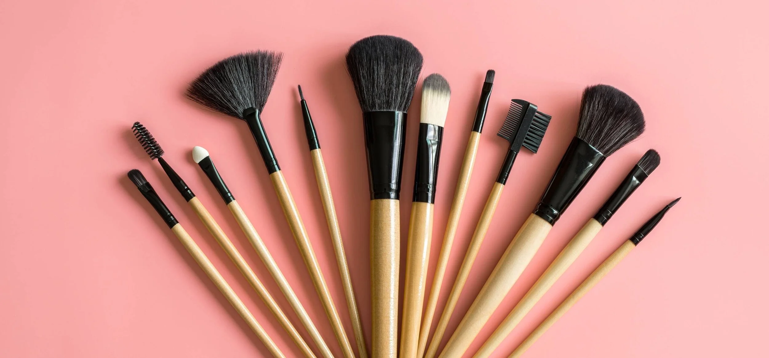 Comment Nettoyer ces pinceaux de maquillage? 