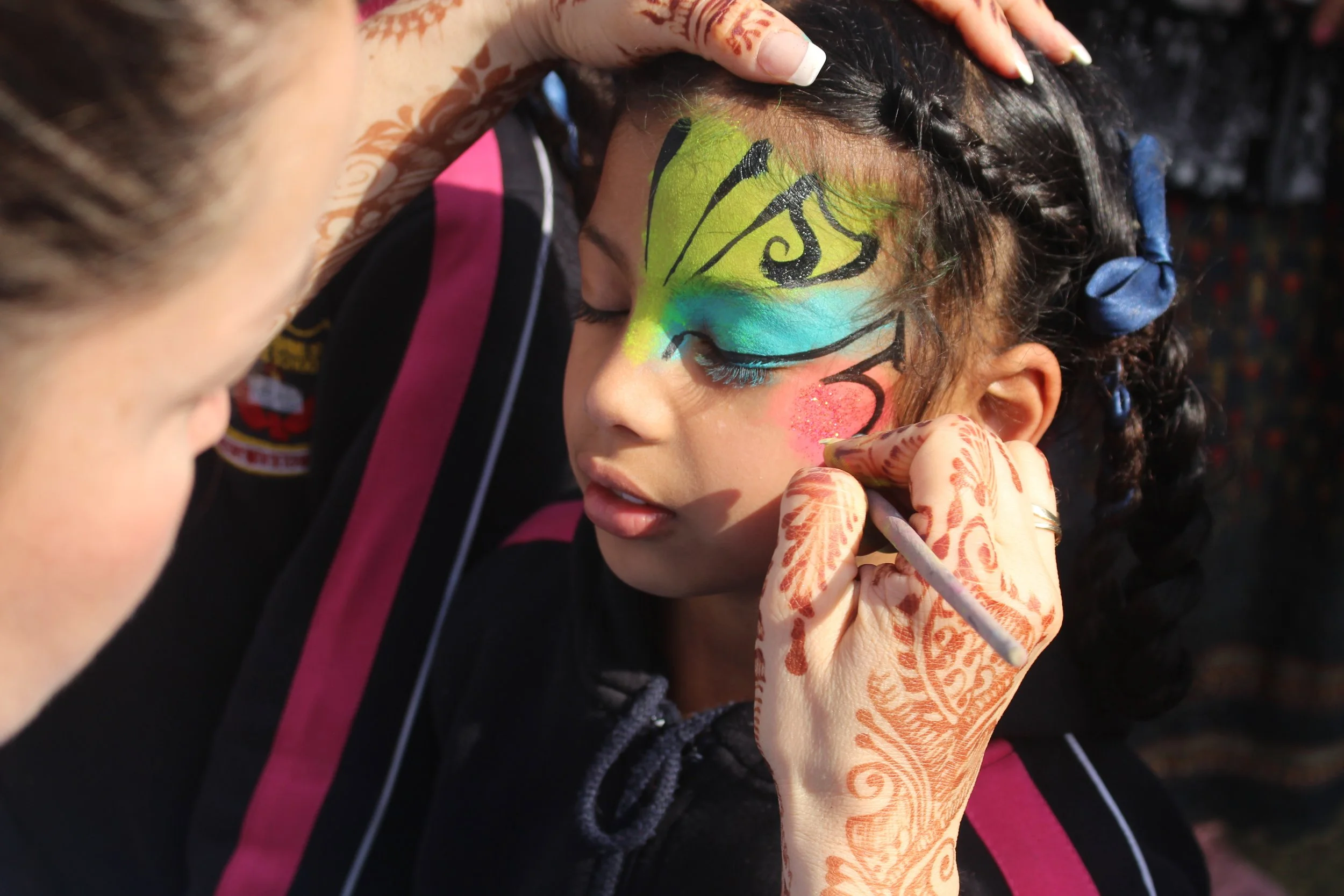 Sparkling Adventures Await: Thaly Makeup Agency Opens New Branch in Toronto!